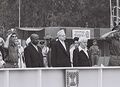 נשיא גבון, לאון מ'בה על הבמה במפגן יום העצמאות ה-14 של מדינת ישראל, 1962