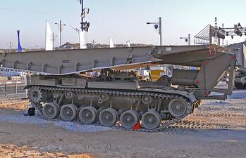 טנק גישור על בסיס M60 פטון